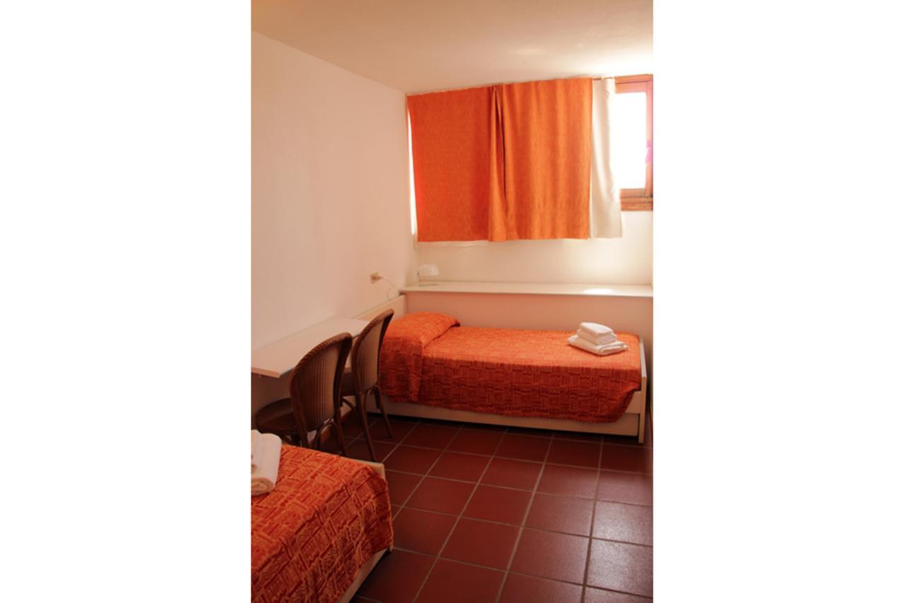 Residence Portolaconia Appartamenti Cannigione Rom bilde
