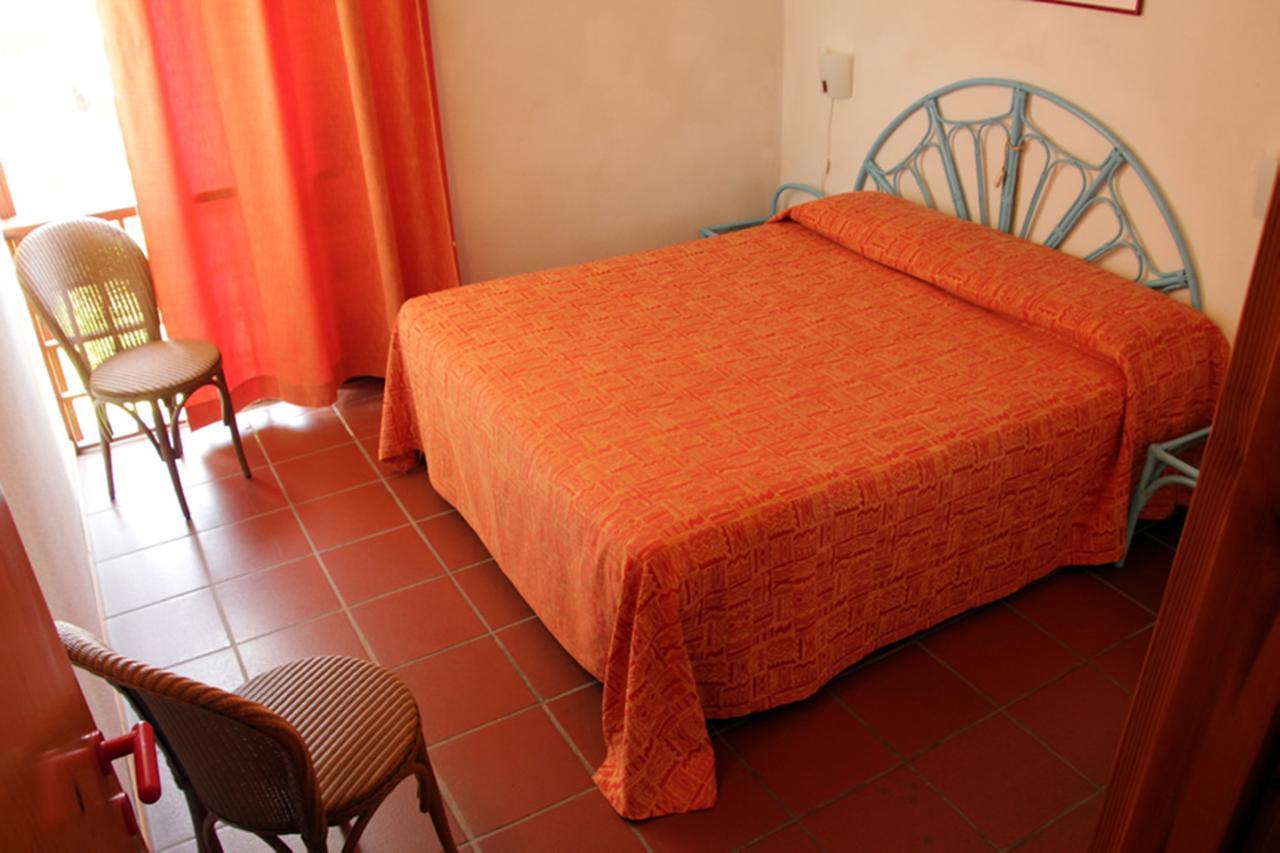 Residence Portolaconia Appartamenti Cannigione Rom bilde